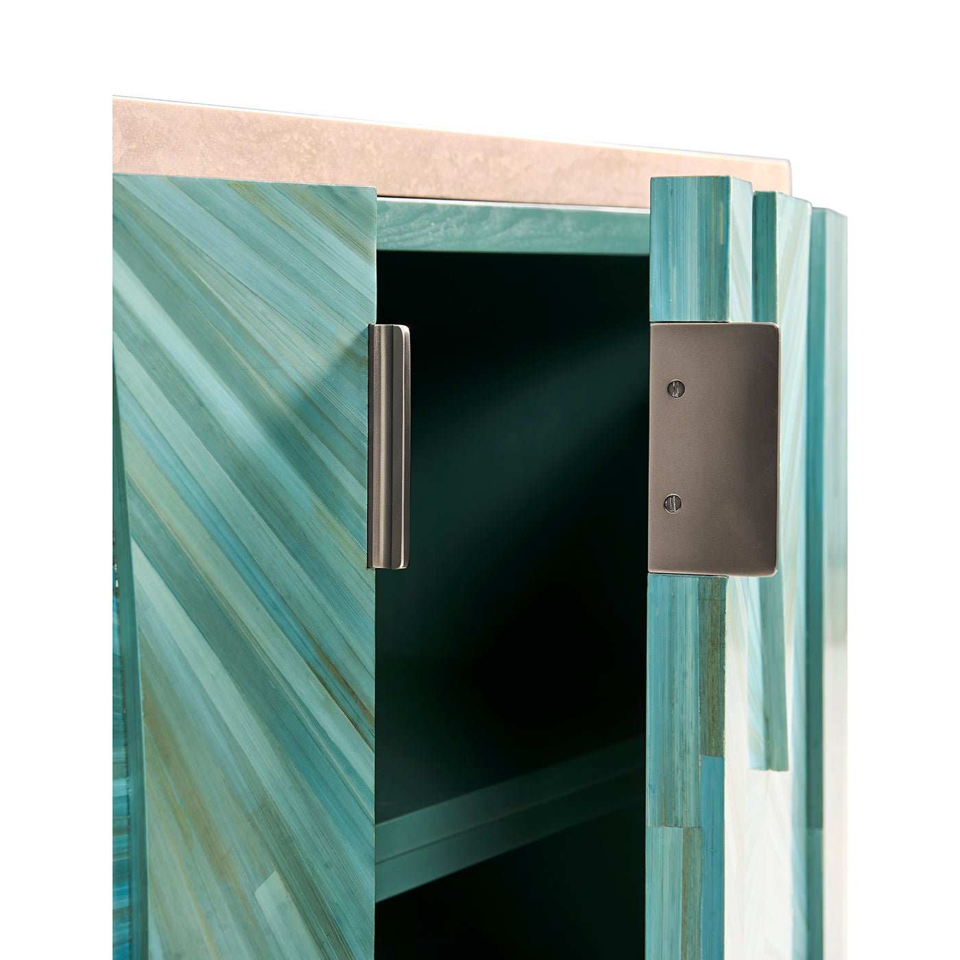 Aqua Mist console door detail and handle.