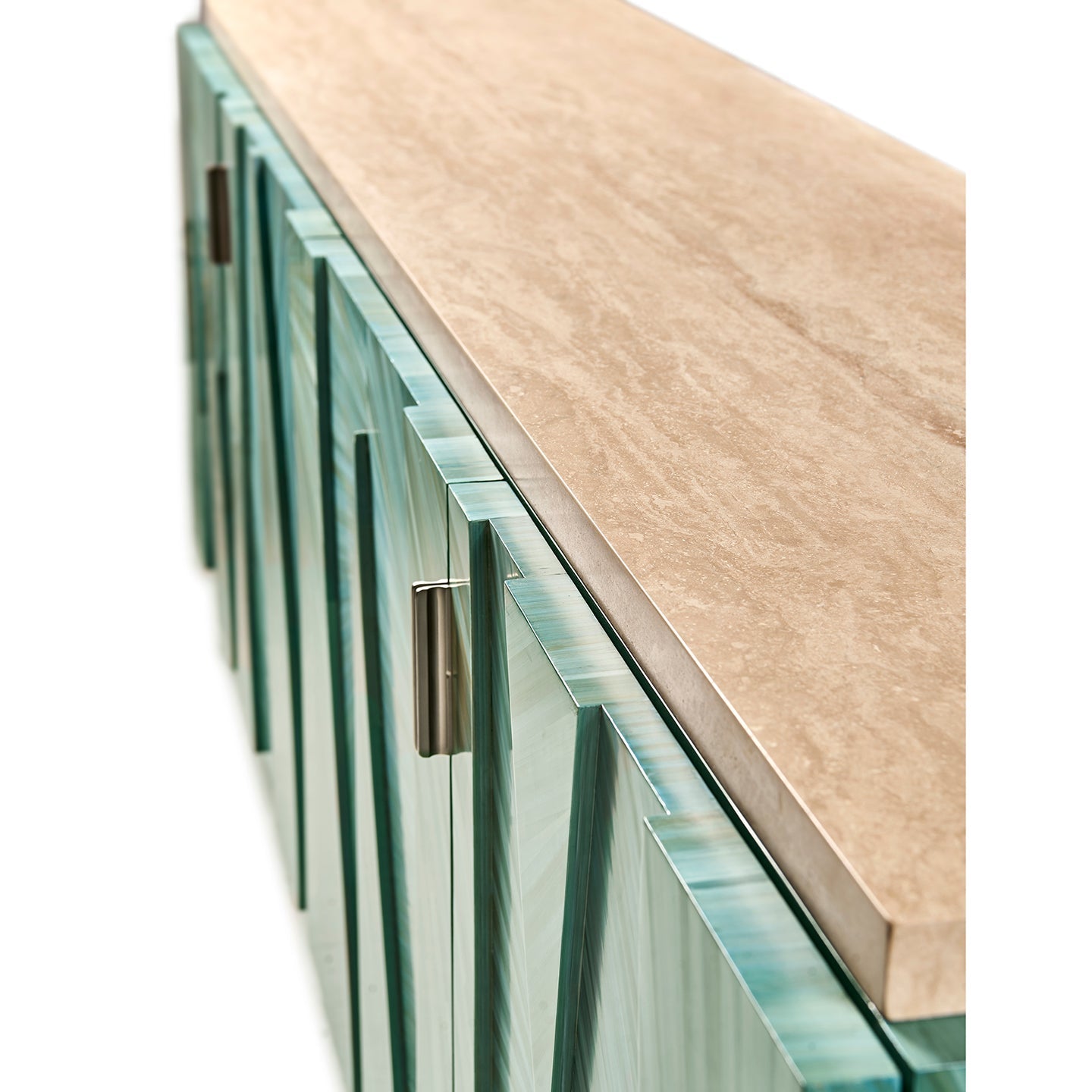 Top view highlighting Aqua Mist console surface.