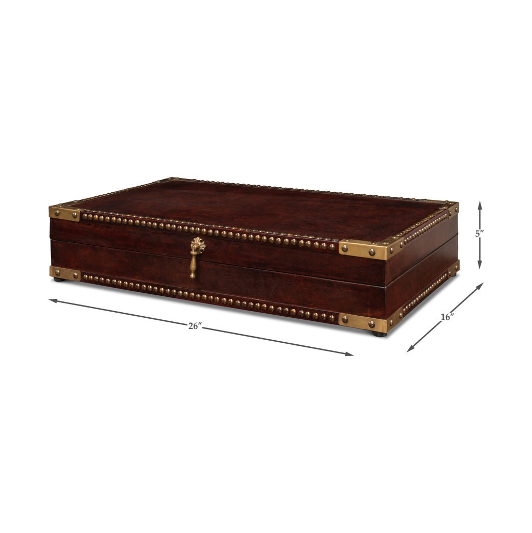 Campaign style leather box, closed, dimensions view.