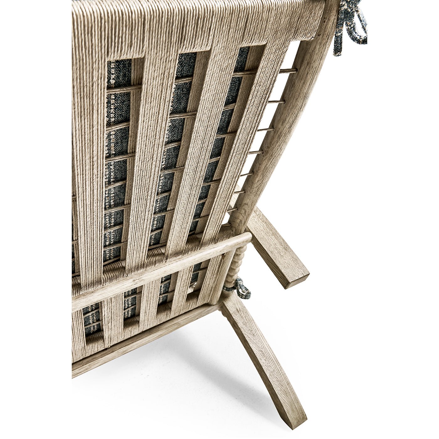 Back and side detail, lounge chair construction.