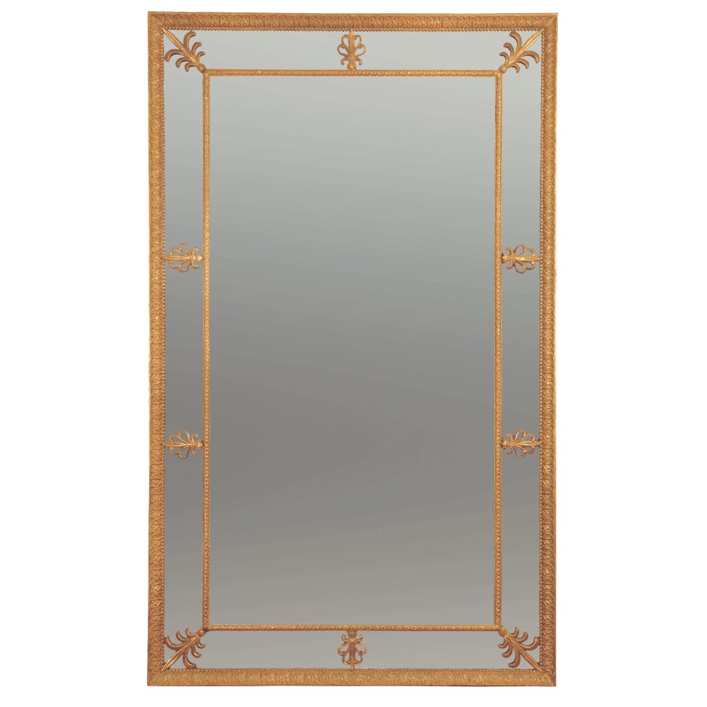 Elegant George III style mirror with gold border detailing.