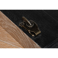 Dining table locking mechanism close-up.