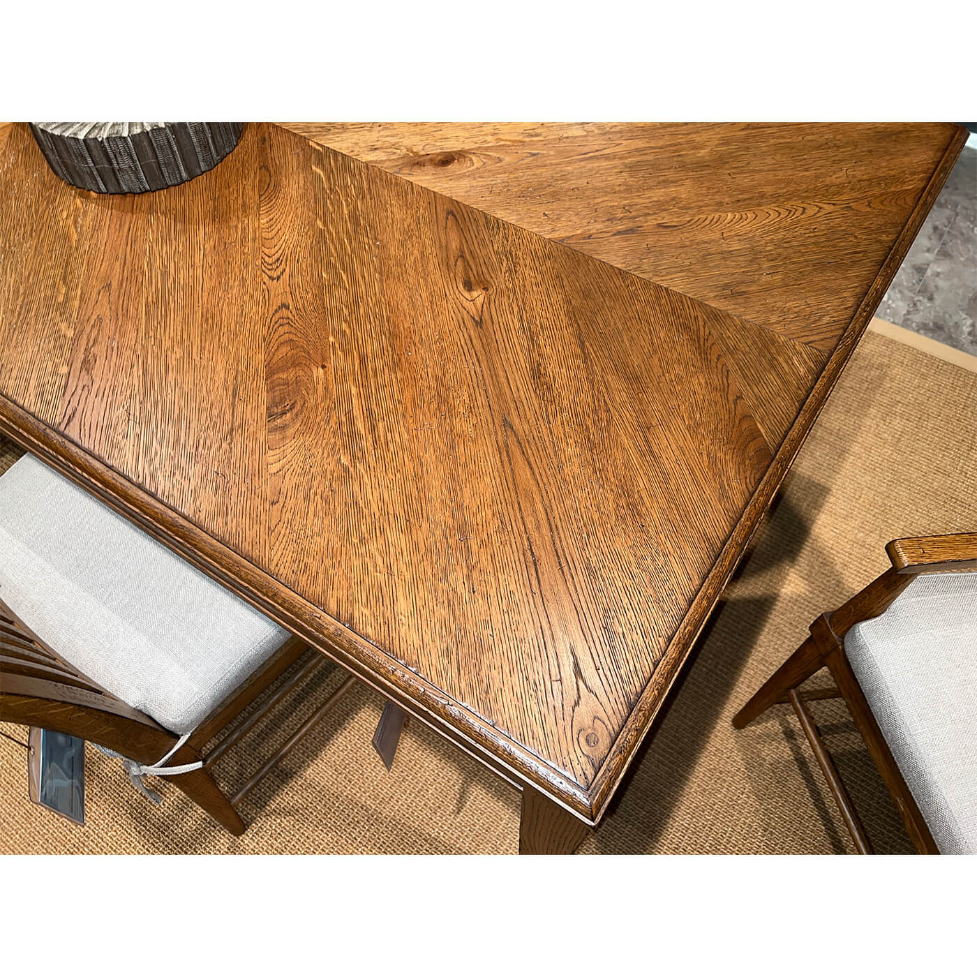 Close-up of table's wood grain and corner detail.