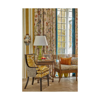 Gustavian sofa in styled room with decor.