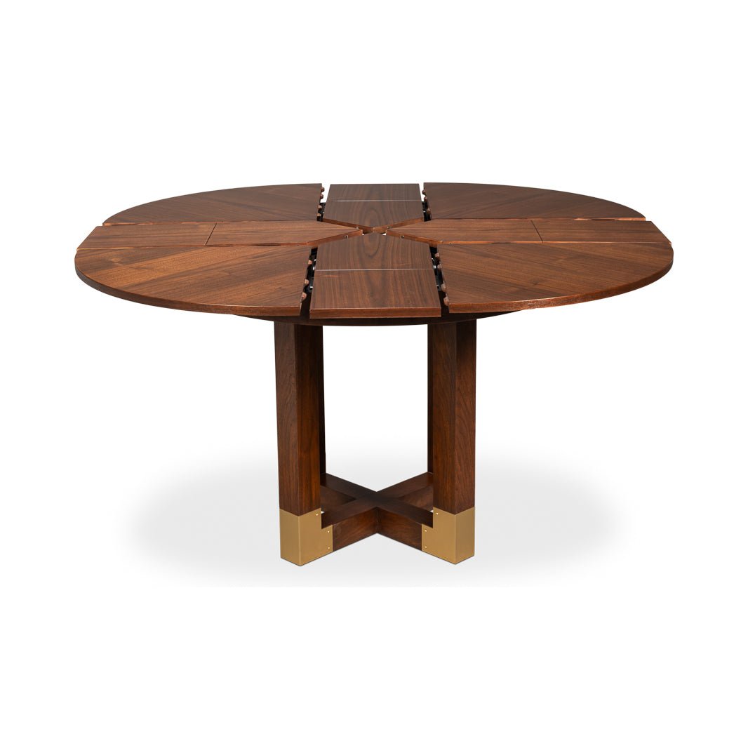 Table partially closed after expansion.